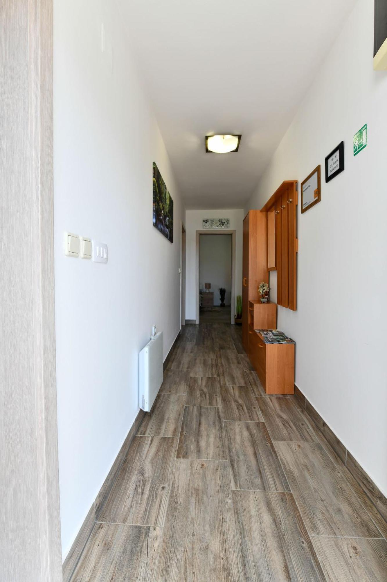 Apartman Tina Rakovica Exterior foto